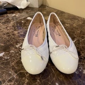 Paul Mayer Flats